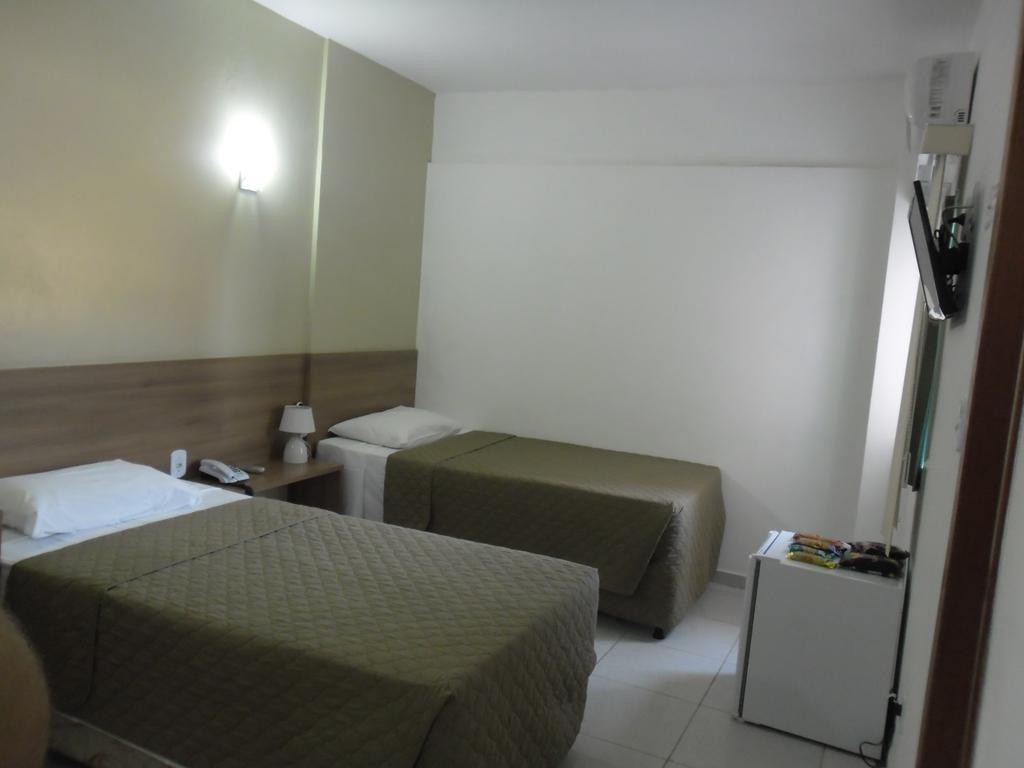 Larison Economy Hotel Porto Velho  Exterior foto