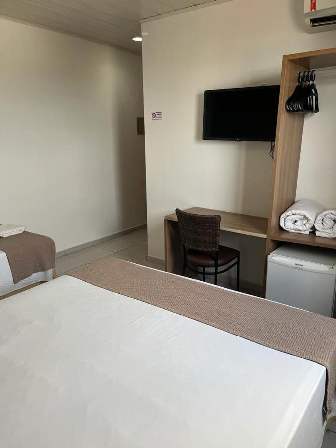 Larison Economy Hotel Porto Velho  Exterior foto