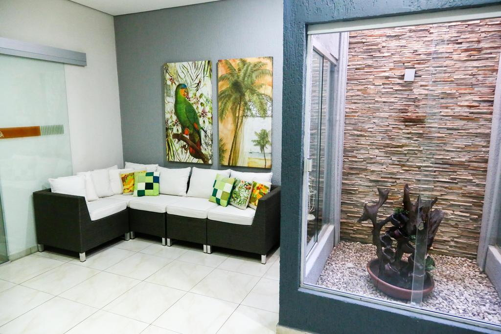 Larison Economy Hotel Porto Velho  Exterior foto